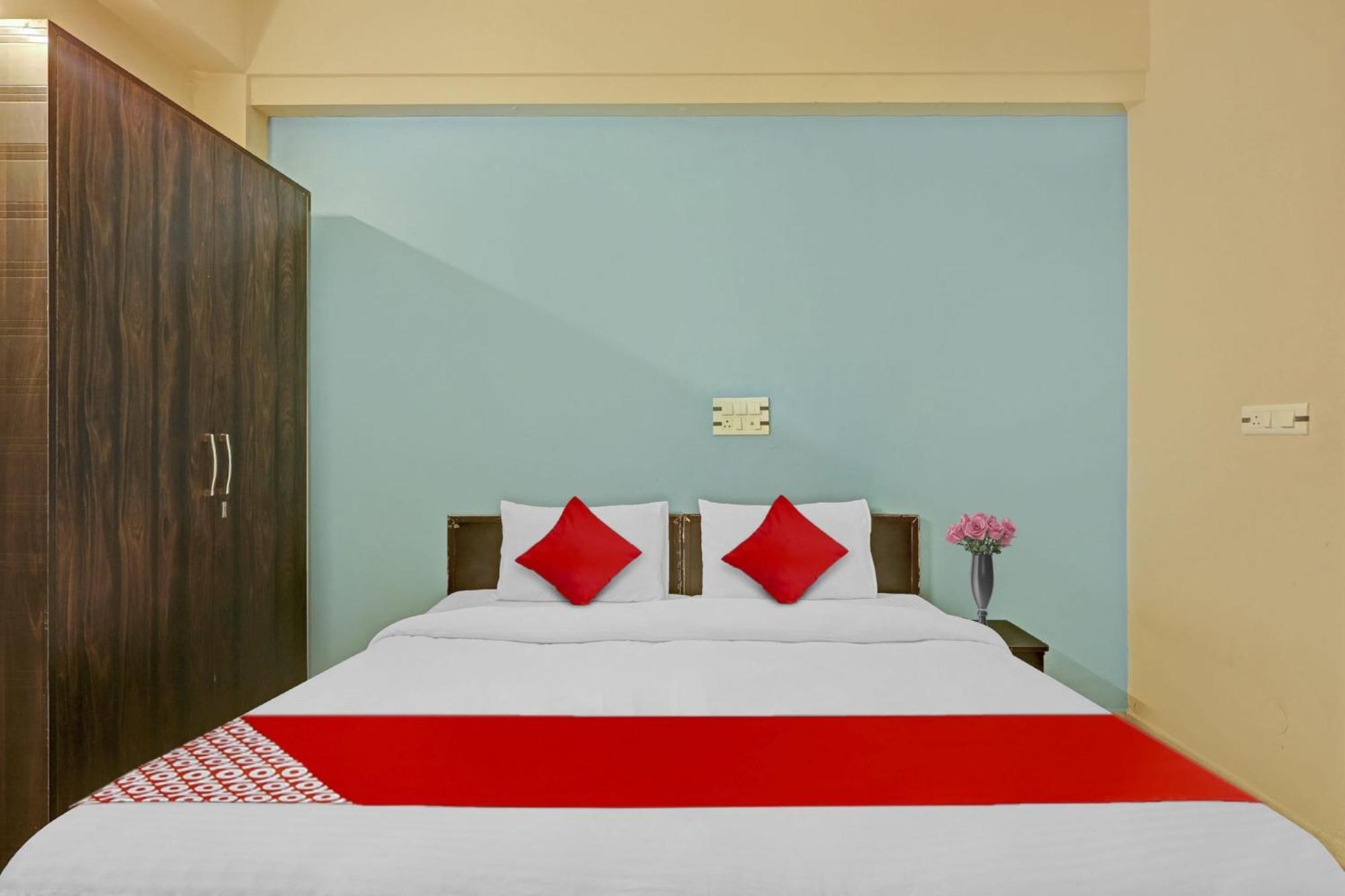 Hotel O A.K Palace 新德里 外观 照片