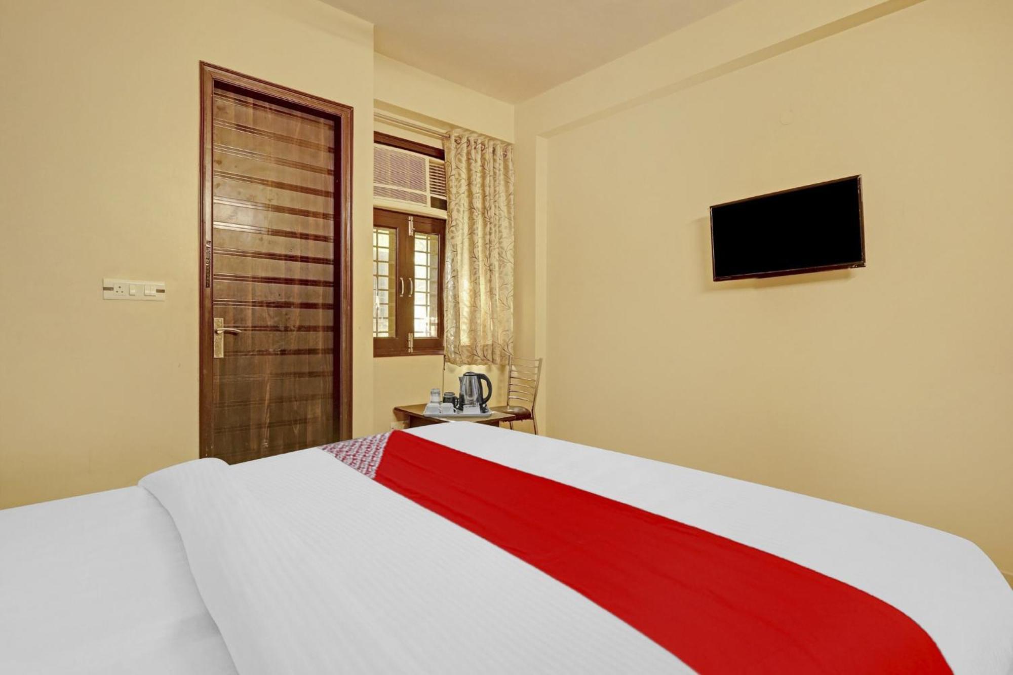 Hotel O A.K Palace 新德里 外观 照片